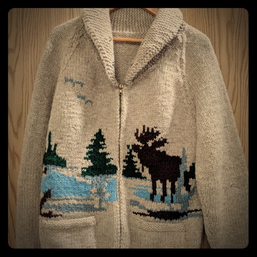 Unique vintage handknit wool sweater - so cool!